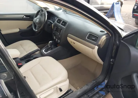 2014 Volkswagen Jetta 2.0L Tdi из США, поврежденный, VIN 3VWLL7AJ8EM334573